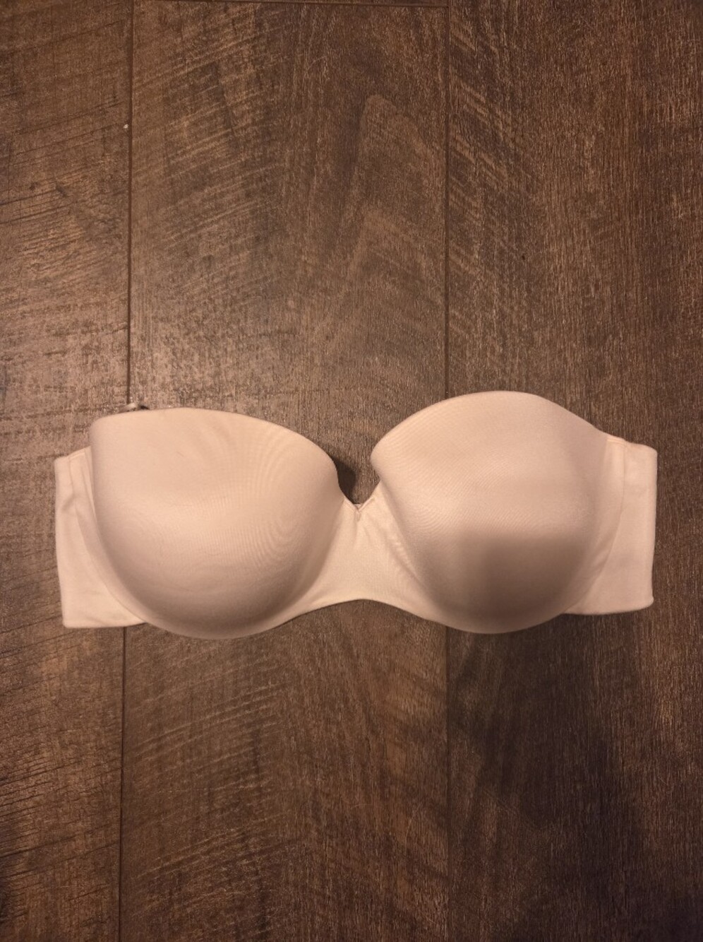 Maidenform Strapless Smooth Bandeau Bra in White